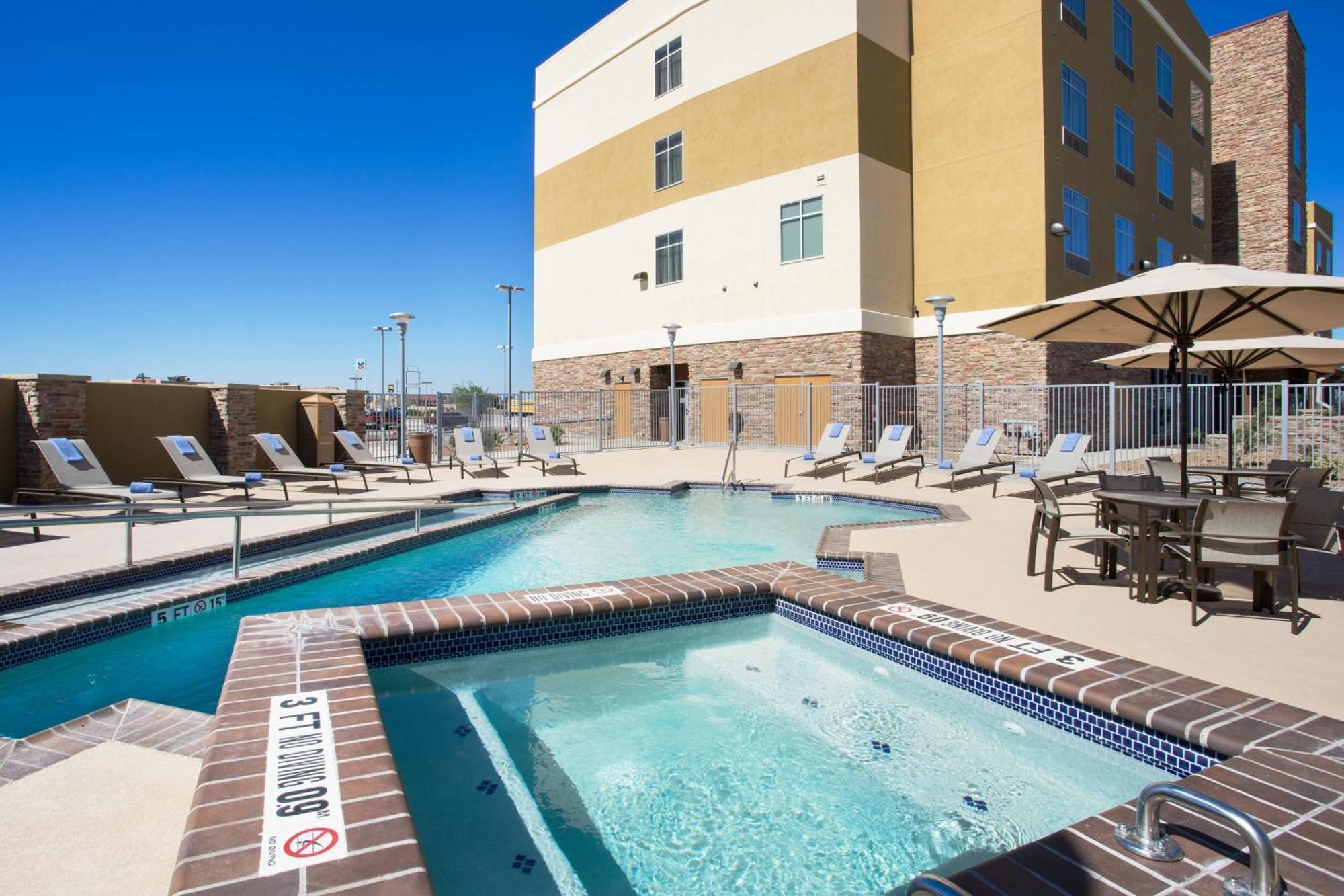 Fairfield Inn & Suites By Marriott פורט סטוקטון מראה חיצוני תמונה