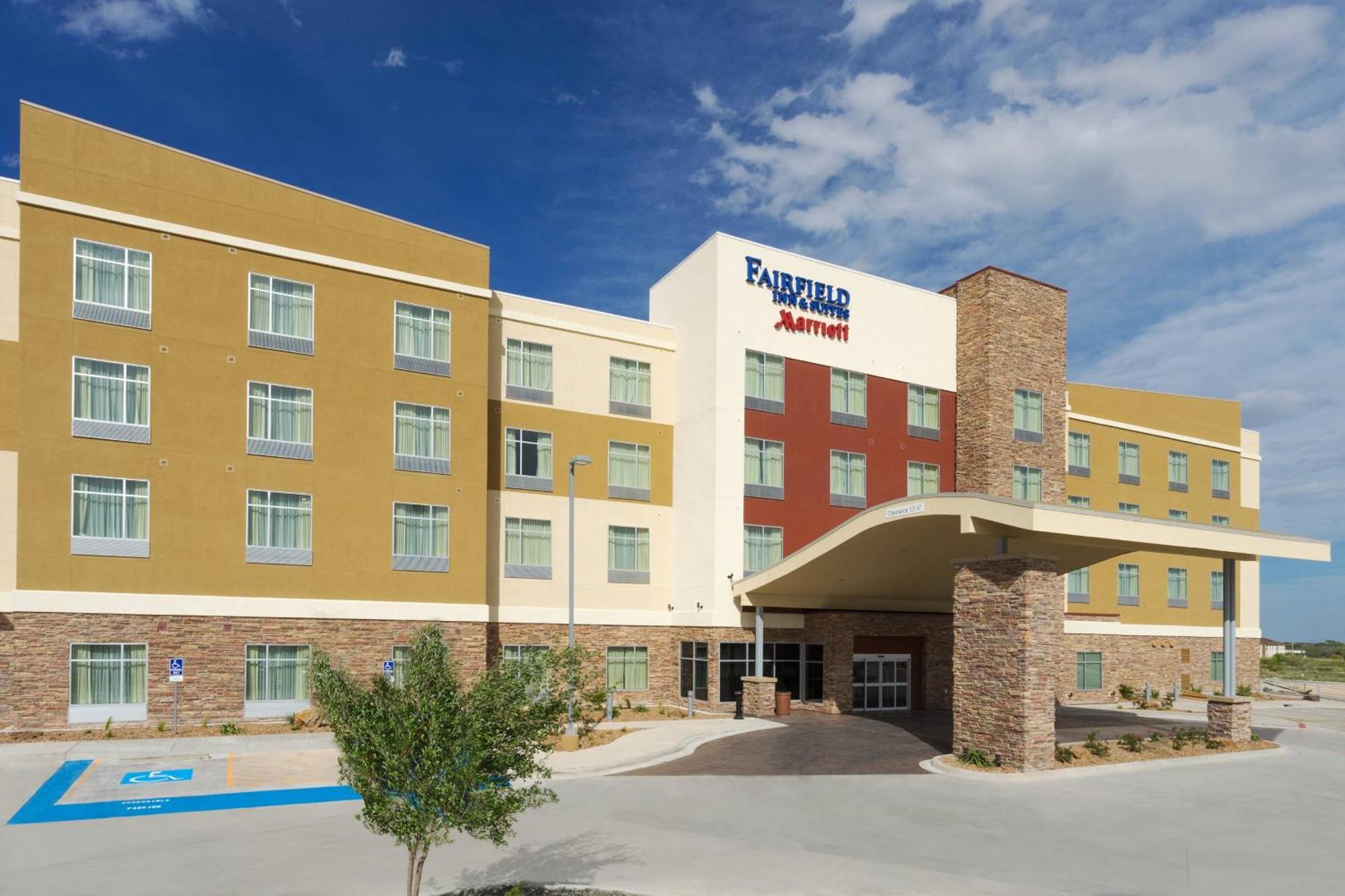Fairfield Inn & Suites By Marriott פורט סטוקטון מראה חיצוני תמונה